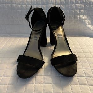 Worthington Black Sandals Heels 7 1/2 US